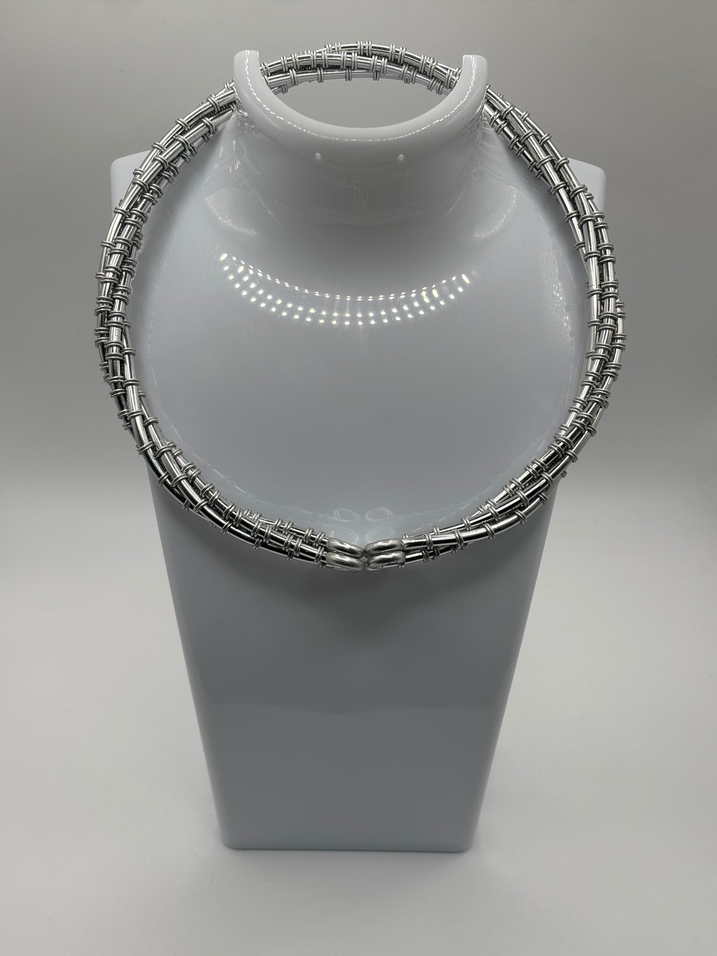 Collana Filo Spinato Twist
