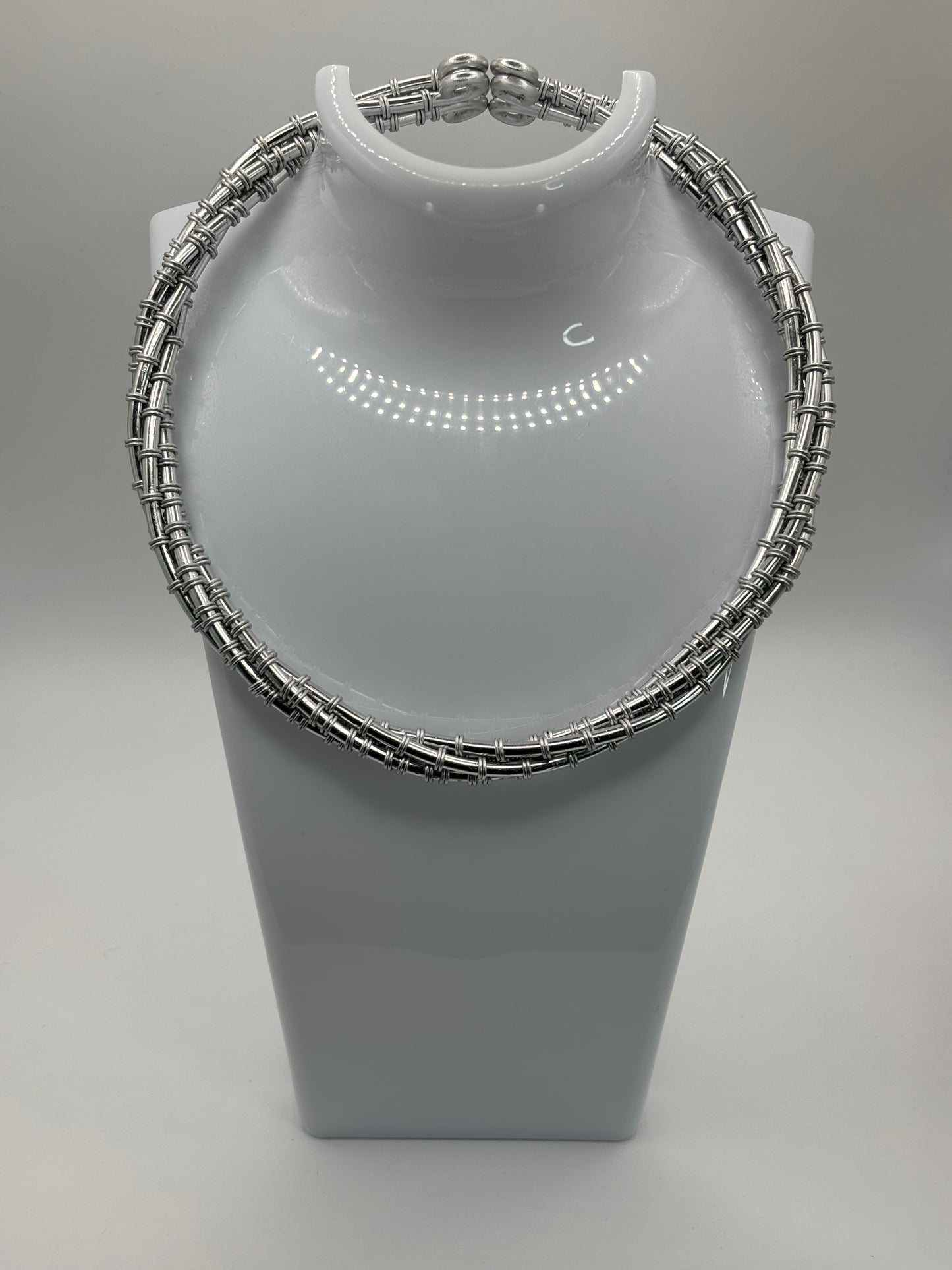 Collana Filo Spinato Twist
